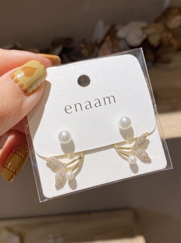 Graceful Fish Tail Pearl Stud Earrings